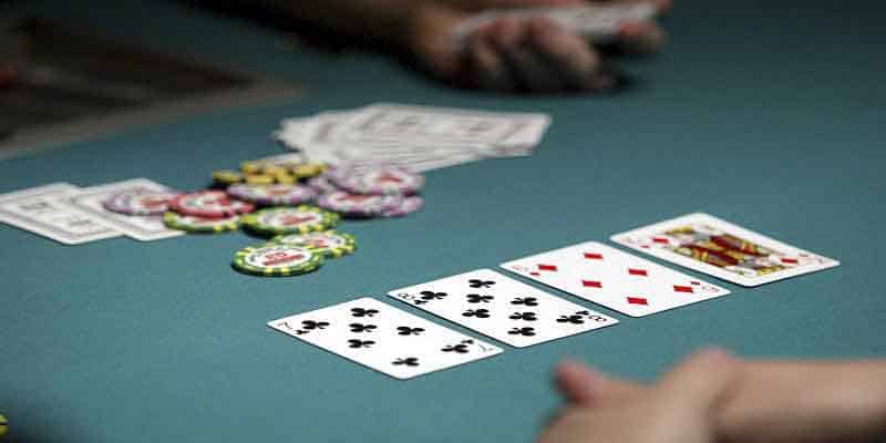 Kinh nghiệm chơi poker luôn thắng đang là từ khóa được nhiều người chơi quan tâm